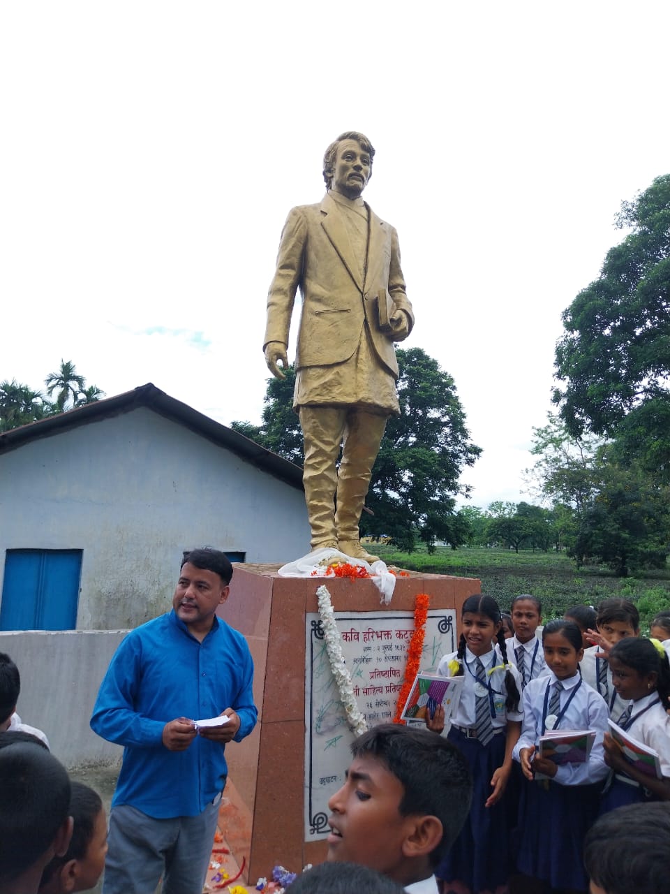 नेपाली साहित्य प्रतिष्ठान डुवर्सद्वारा कवि हरिभक्त कटुवाल जयन्ती पालन गरे